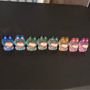 New AMLLS Travel Rabbit Figures. 8 Pieces.